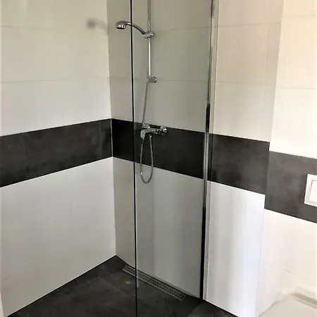 아파트 Teczowa 14