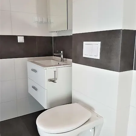 Апартаменты Teczowa 14